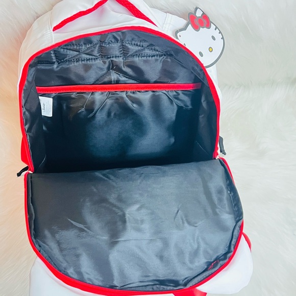 Hello Kitty Backpack - Picture 6 of 6